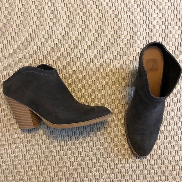 Dolce Vita Suede Booties - Size 10 - Picture 1 of 4